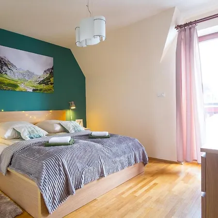 Rodzinne Ii Apartzakop Apartament
